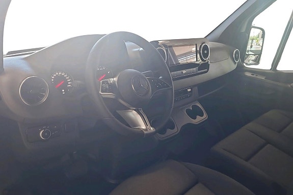 Mercedes-Benz Sprinter 317 5 of 9