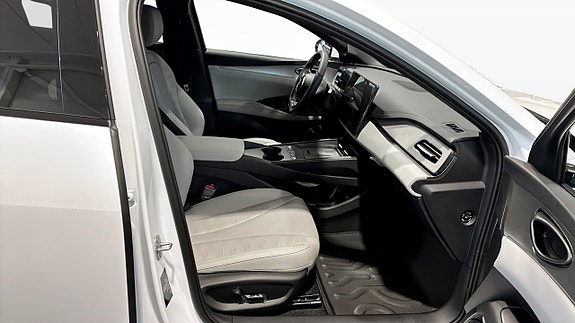 BYD Seal 6 3 of 5