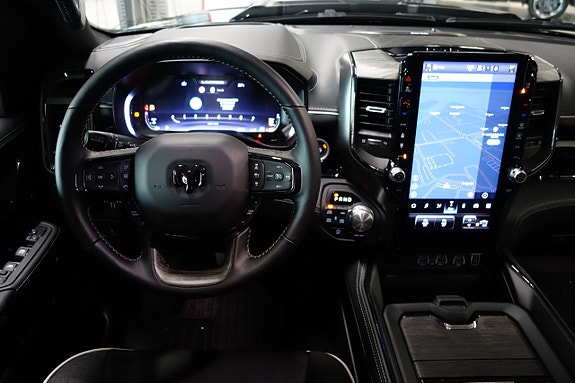 RAM 1500 6 of 16