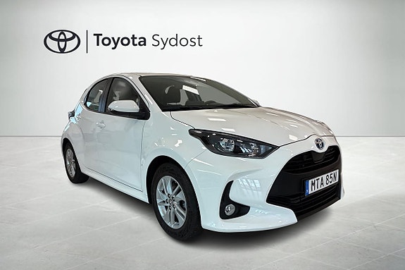Toyota Yaris 18 of 18