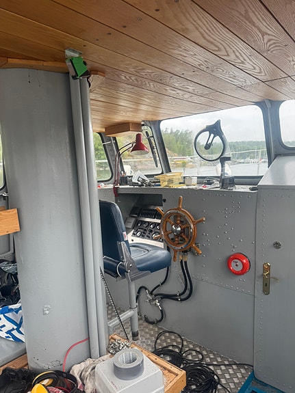 Stålbåt bobåt flytande sommarställe 2 of 14