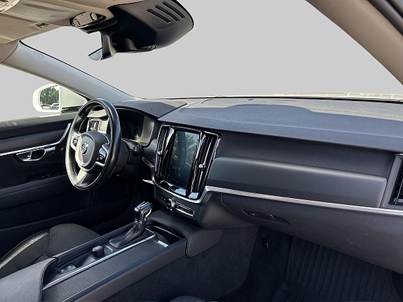 Volvo V90 9 of 18