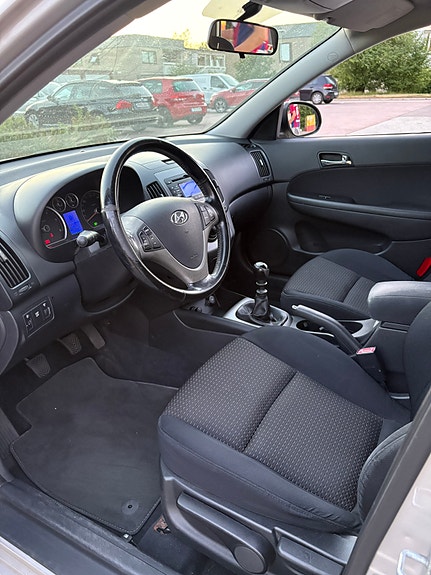 Hyundai i30 17 of 27