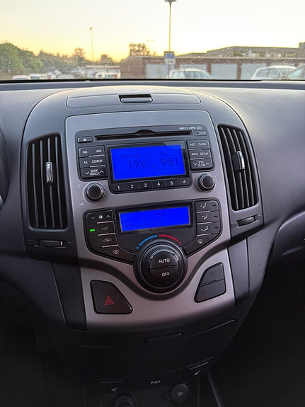 Hyundai i30 12 of 27