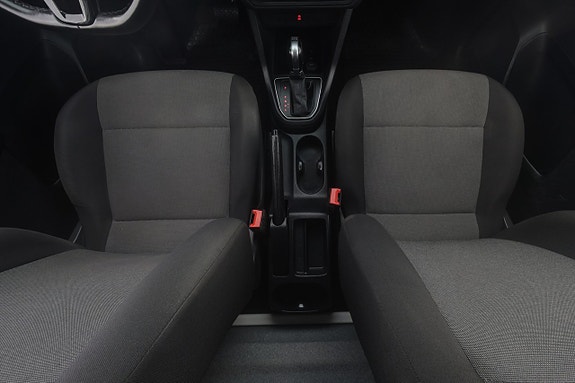 Volkswagen Caddy Maxi 13 of 23