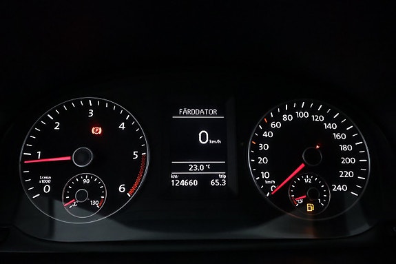 Volkswagen Caddy Maxi 15 of 23