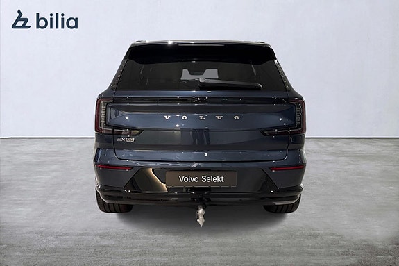 Volvo EX90 8 of 30
