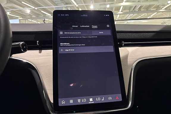 Volvo EX90 29 of 30