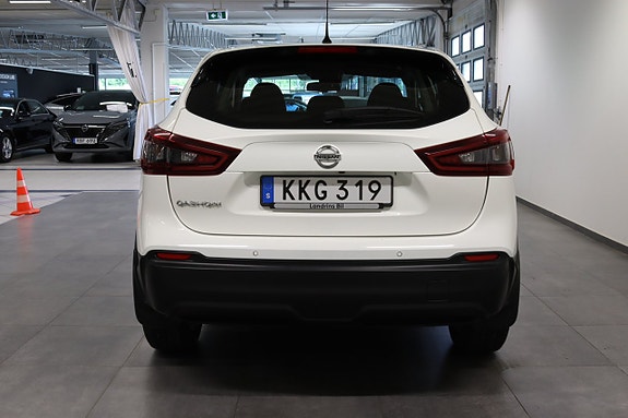 Nissan Qashqai 5 of 5