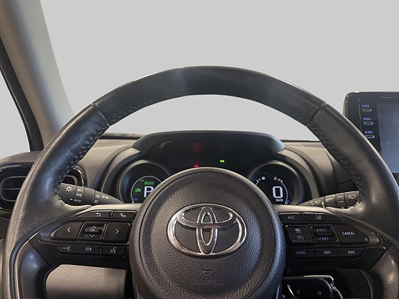 Toyota Yaris Cross 15 of 21