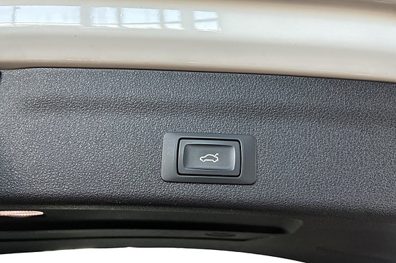 Audi A6 12 of 29