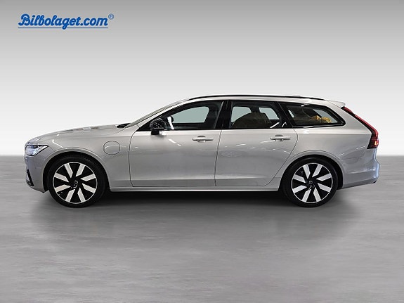 Volvo V90 3 of 5