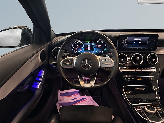 Mercedes-Benz C300 9 of 19