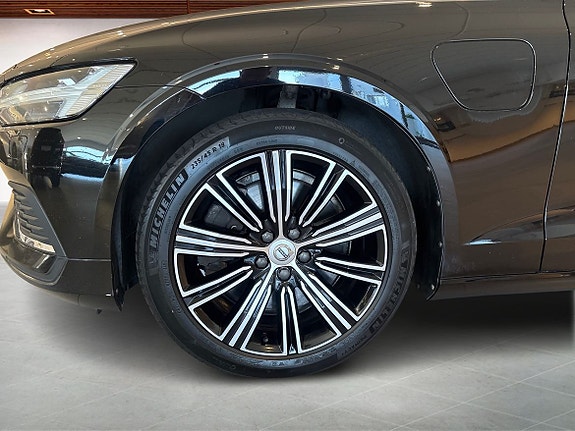Volvo V60 9 of 14