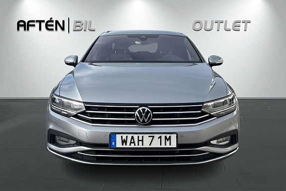 Volkswagen Passat 3 of 5