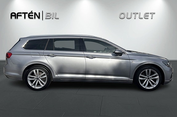 Volkswagen Passat 6 of 29
