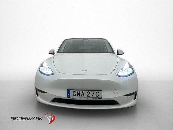 Tesla Model Y 3 of 30