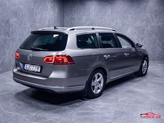 Volkswagen Passat 4 of 5