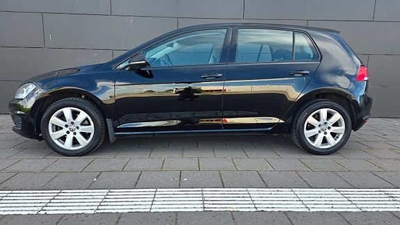 Volkswagen Golf I 2 of 5
