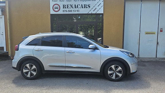 Kia Niro 3 of 5