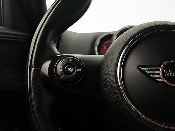 MINI Countryman Cooper SE 12 of 30