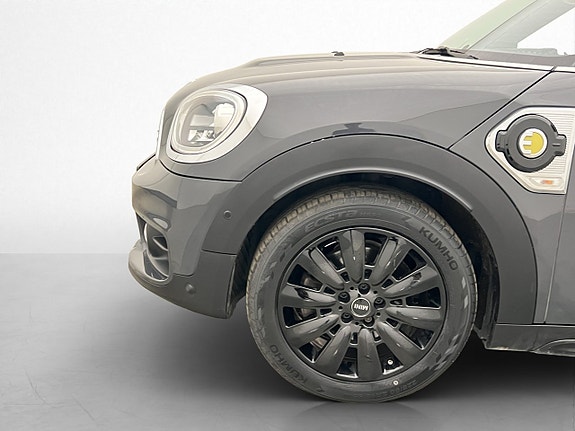 MINI Countryman Cooper SE 28 of 30