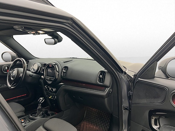 MINI Countryman Cooper SE 23 of 30