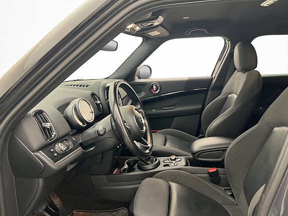 MINI Countryman Cooper SE 10 of 30