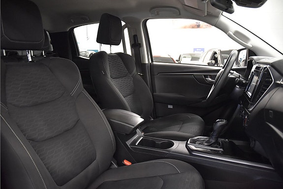Isuzu D-max 12 of 17