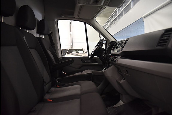 Volkswagen Crafter 35 11 of 19