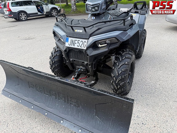 Polaris Sportsman 570 EPS 2 of 3