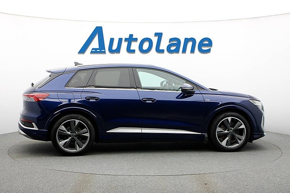 Audi Q4 e-tron 10 of 26