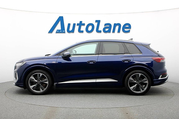 Audi Q4 e-tron 6 of 26