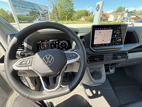Volkswagen Crafter 10 of 11
