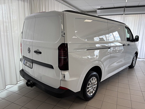 Volkswagen Transporter 3 of 5