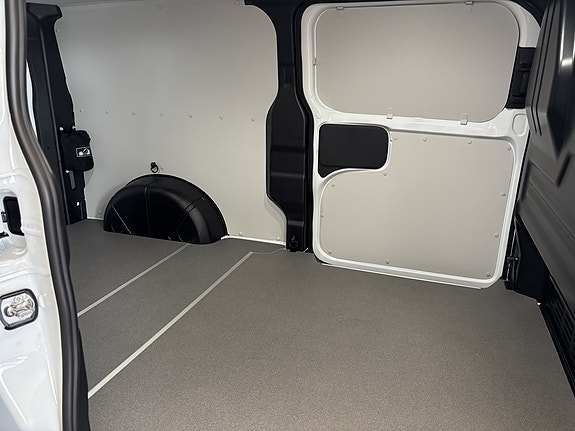 Volkswagen Transporter 7 of 13