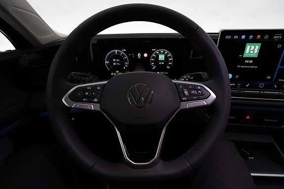 Volkswagen Tiguan 13 of 22