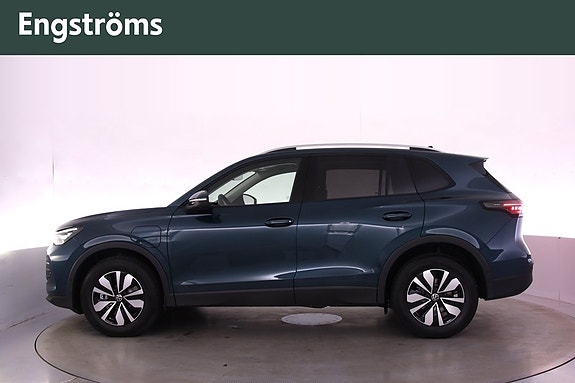 Volkswagen Tiguan 5 of 22