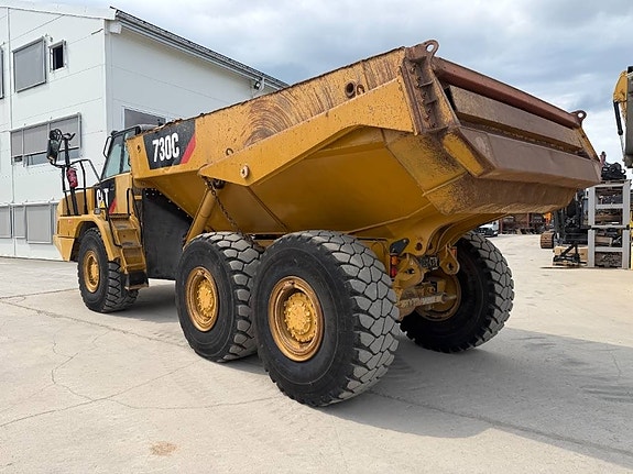 CAT 730 C 4 of 10
