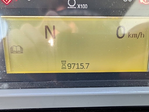 CAT 730 C 6 of 10