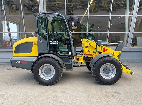 Wacker Neuson WL 52 2 of 6
