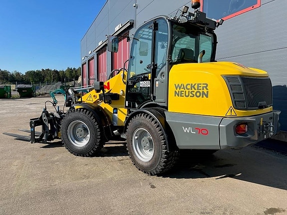 Wacker Neuson WL 70 2 of 5