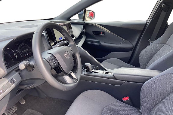 Toyota C-HR 14 of 21