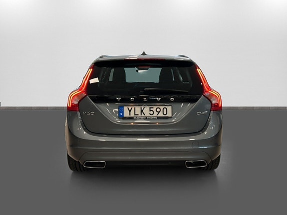 Volvo V60 5 of 17