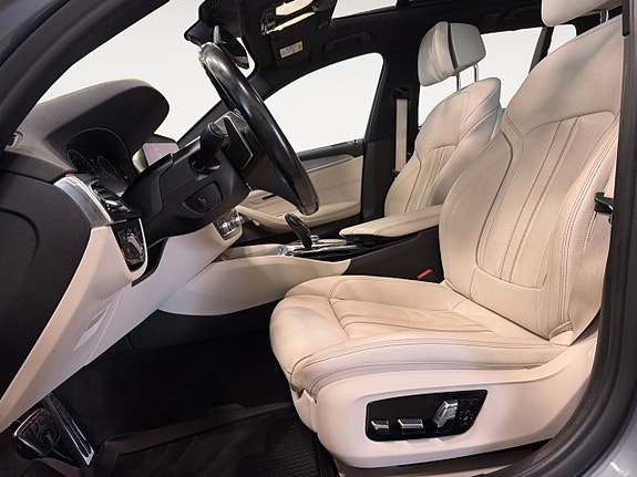 BMW 530i 9 of 26
