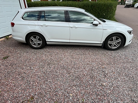 Volkswagen Passat 4 of 5