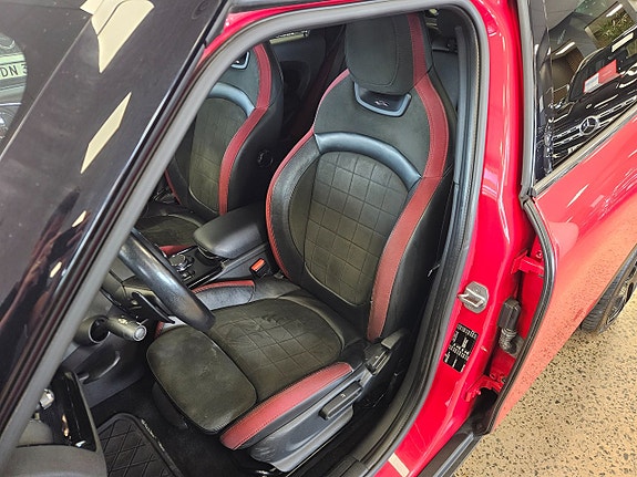 MINI Clubman Cooper S 16 of 20