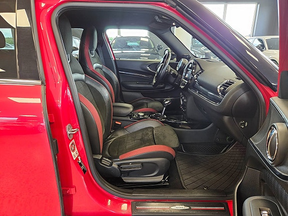 MINI Clubman Cooper S 17 of 20