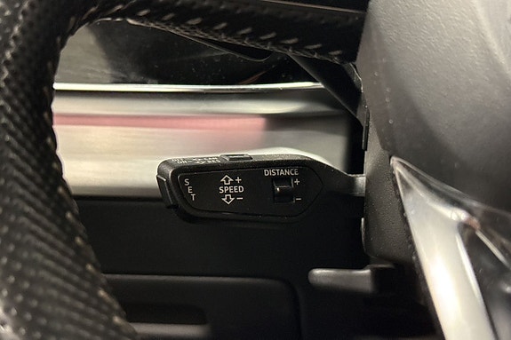 Audi Q8 13 of 26