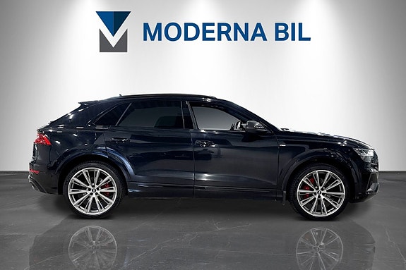 Audi Q8 7 of 26